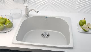 Смеситель для кухни Ulgran Classic U-010-308 с дополнительным краном для питьевой воды чёрный